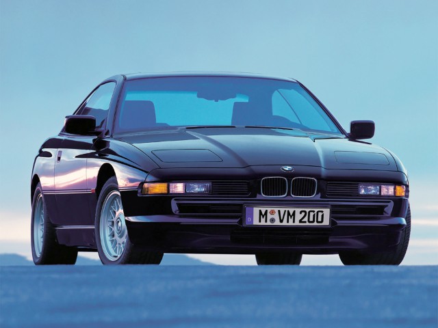 BMW 8 sērija foto attēls