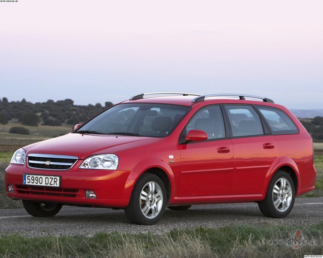 Chevrolet Lacetti foto attēls