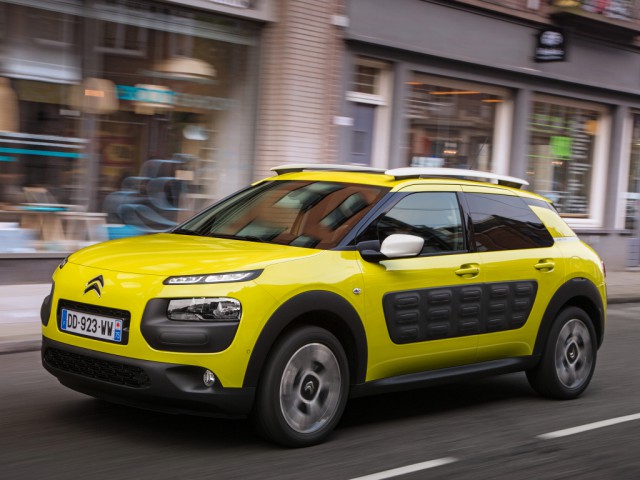 Citroen C4 Cactus foto attēls