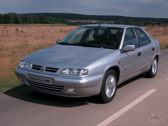 Citroen Xantia foto attēls