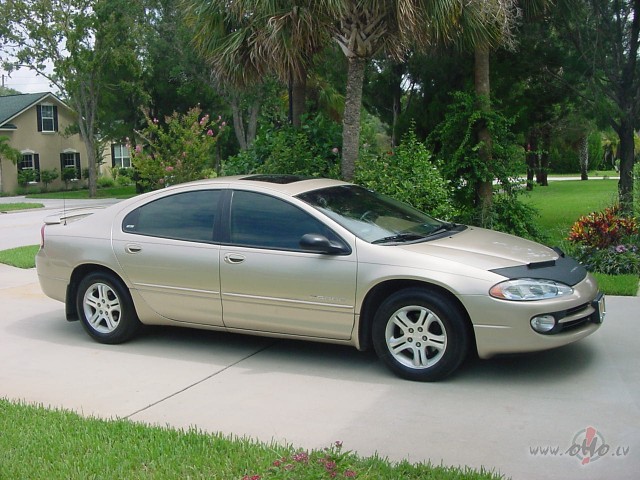 Dodge Intrepid foto attēls