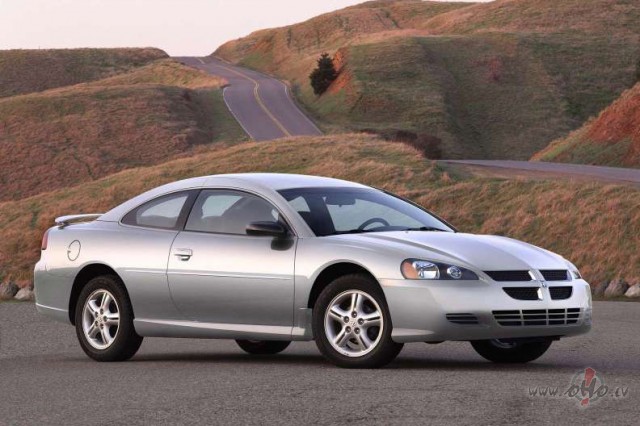 Dodge Stratus foto attēls