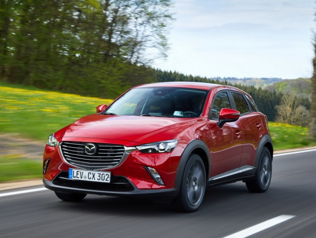 Mazda CX-3 foto attēls