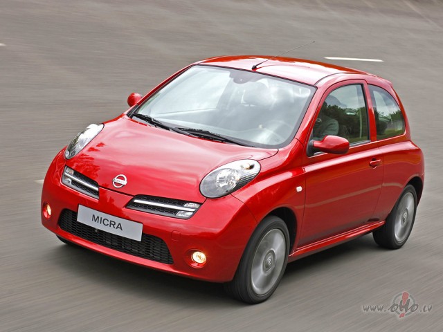 Nissan Micra foto attēls