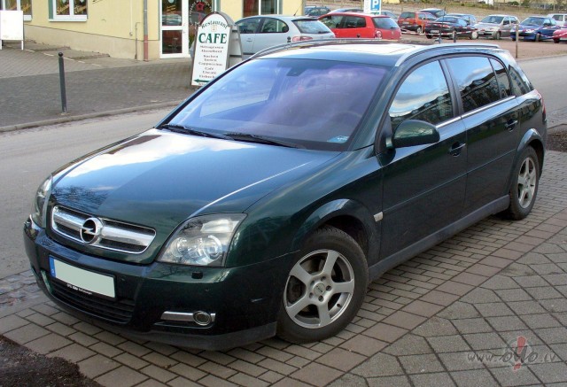 Opel Signum foto attēls