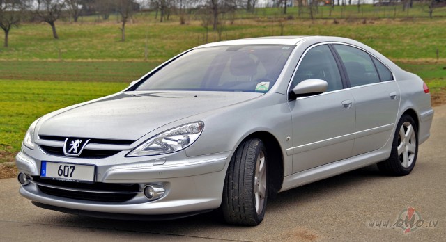 Peugeot 607 foto attēls