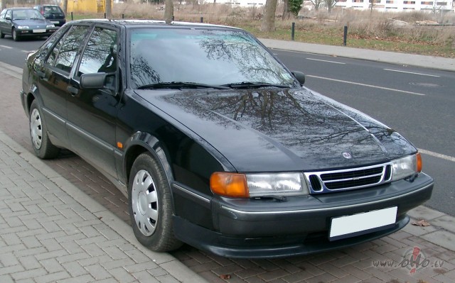 SAAB 9000 foto attēls