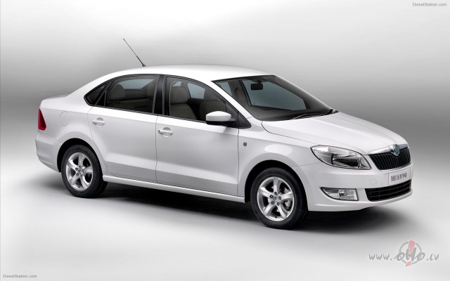 Skoda Rapid foto attēls