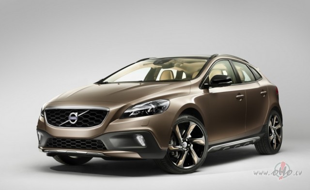 Volvo V40 Cross Country foto attēls